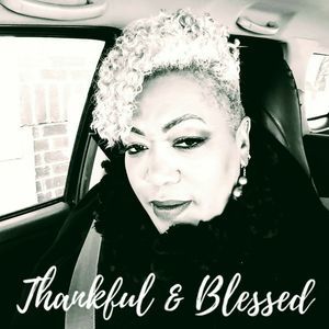 Meet your Posher, Regina